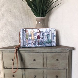 Unique Fashion Wristlet